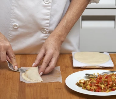 Empanadillas de pisto Paso 4