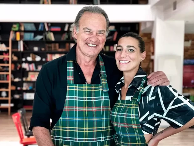 Eugenia y Bertín Osborne posando juntos.