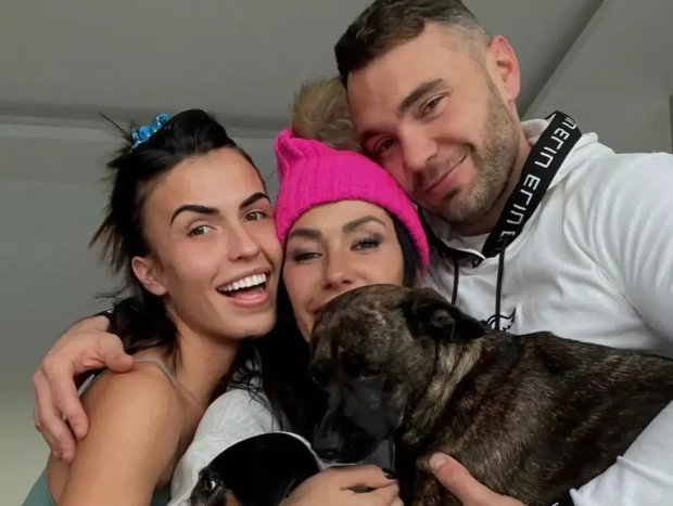 Sofía Suescun, Cristian Suescun y Maite Galdeano.