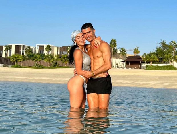 Cristiano Ronaldo cumple 40 años: sus mejores fotos con Georgina y sus hijos en su nueva vida de lujo en Dubai