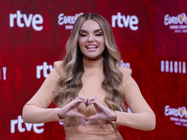 Melody durante su rueda de prensa post-Eurovisión.