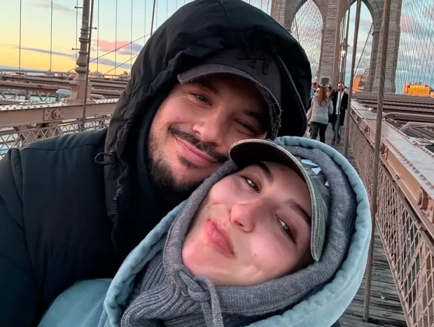 Alba Díaz de viaje con su novio.