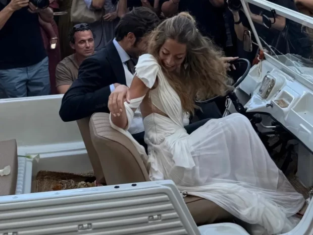 El vestido de la novia, Belén Écija