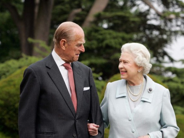 A pesar de todo lo que han vivido en sus casi 70 años de matrimonio, cuando están juntos, Felipe e Isabel siguen mostrándose como una pareja unida.