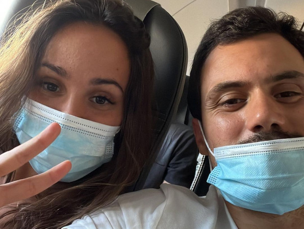 Carolina Monje y Alex Lopera disfrutan de su primer verano juntos.