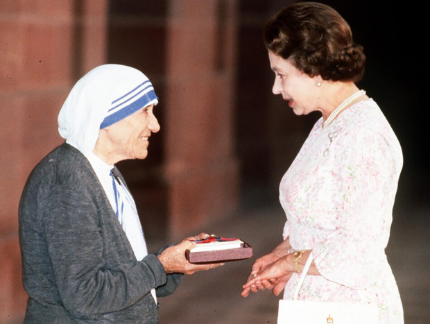 Isabel con Teresa de Calcuta