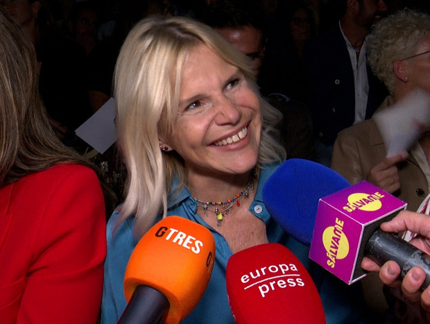 Eugenia ha estado muy divertida con la prensa. Foto: EP