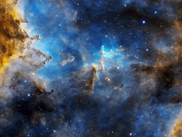 Esta foto nos muestra el increíble centro del corazón de una nebulosa.