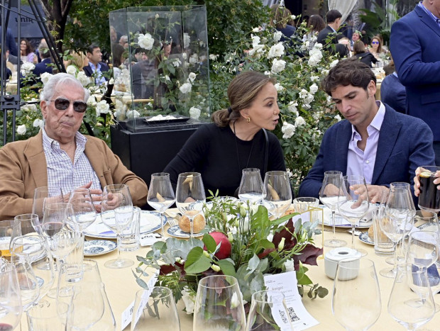 Mario Vargas Llosa Isabel Preysler Cayetano Rivera