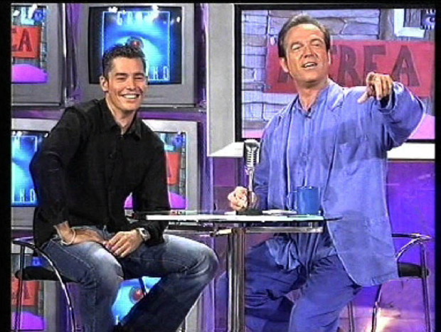 Óscar, en el plató junto a Pepe Navarro.