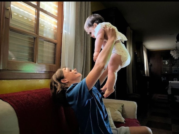 Los hijos de Antonio Orozco en el día de Navidad.