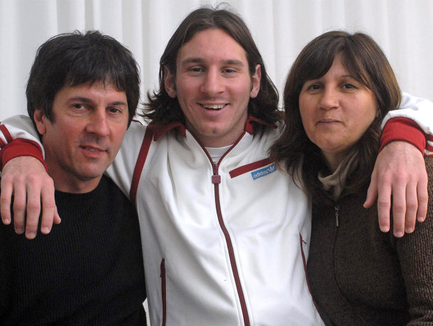 Messi con sus padres