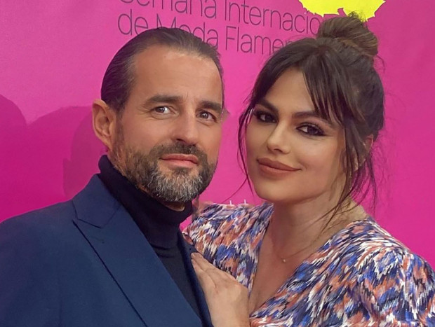 Marisa Jara con su marido.