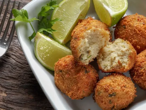 Imagen de croquetas de bacalao.