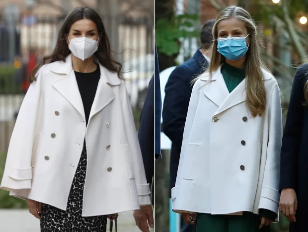 Letizia y Leonor compartiendo un abrigo blanco