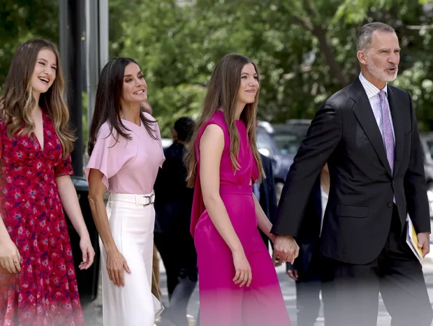 La infanta Sofía, la princesa Leonor, la reina Letizia y el rey Felipe VI