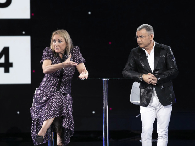 lucía pariente madre alba carrillo gana mediaset 1