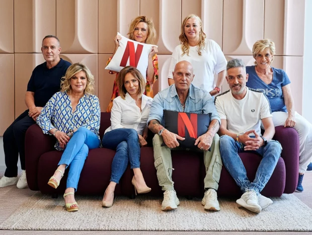 posado protagonistas salvese quien pueda reality netflix salvame