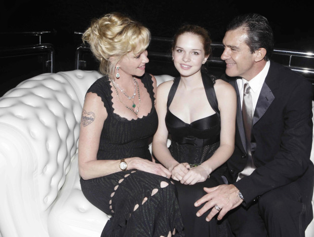 Stella del Carmen con Antonio Banderas y Melanie Griffith
