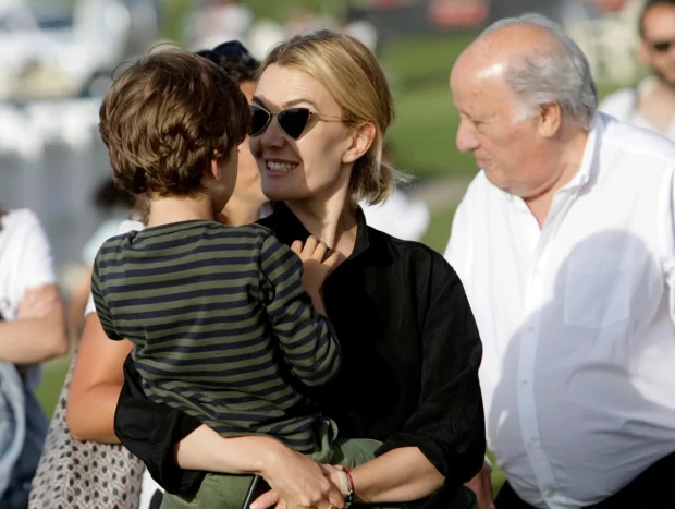 marta ortega donacion millones