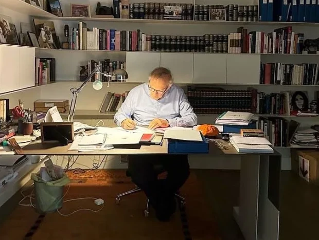 Pedro Piquera ha escrito artículos sobre Inteligencia Artificial, fake news... Son temas que le interesan y preocupan.