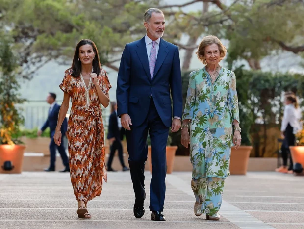 Felipe, Letizia y Sofía en Mallorca.