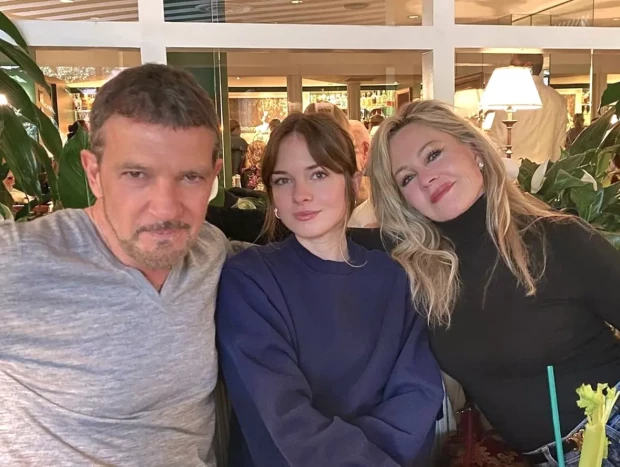 Antonio Banderas, Stella del Carmen y Melanie Griffith