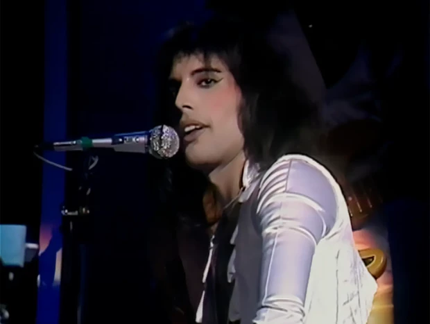 Freddie Mercury en los inicios de Queen.
