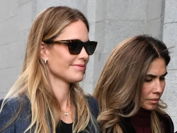 Helen Svedin en una imagen junto a una amiga en Madrid (EP).