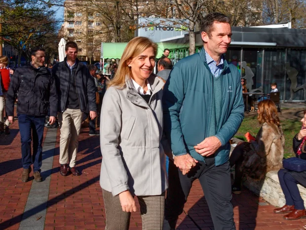 La infanta Cristina paseando junto a su exmarido, Iñaki Urdangarín.