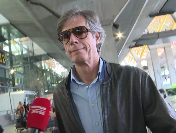 Carlo Costanzia padre antes de su entrevista en De viernes para hablar de la condena de sus hijos Rocco y Pietro (Imagen: EP)