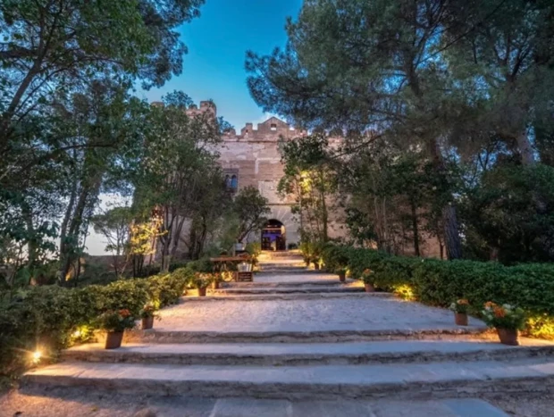 Castillo de Batres