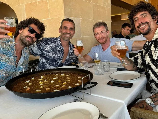 Pablo Motos con Juan Ibáñez, Damián Mollá y Marron,
con los que come todos los lunes desde hace años.