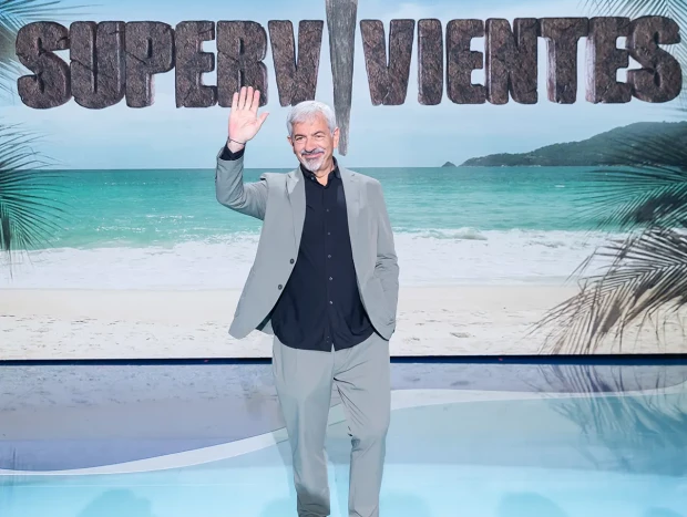 Carlos Sobera despidiéndose de 'Supervivientes'.