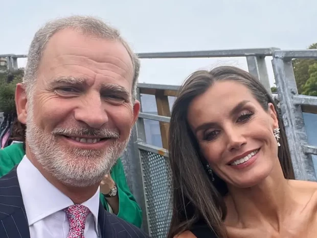 Felipe y Letizia portada