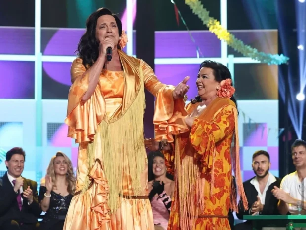 Bertín Osborne con María del monte en 'Tu cara me suena'