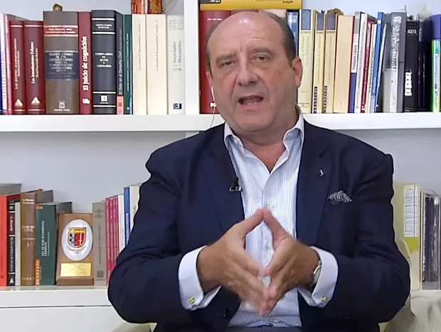 Abogado de Cayetano Rivera