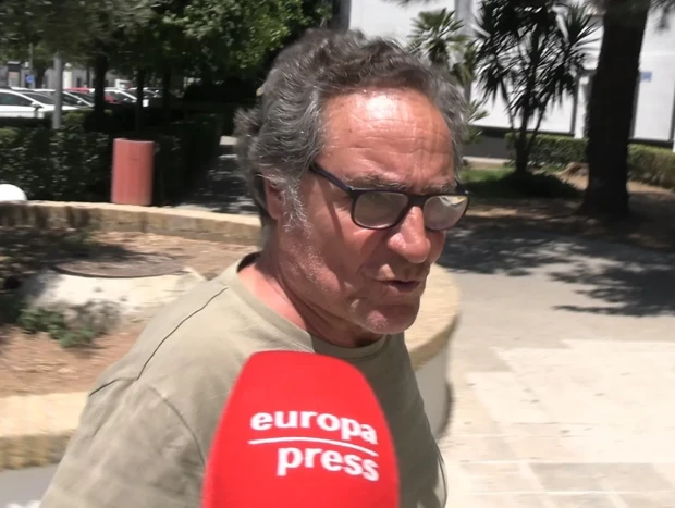 El padre de Montoya en una imagen de EP