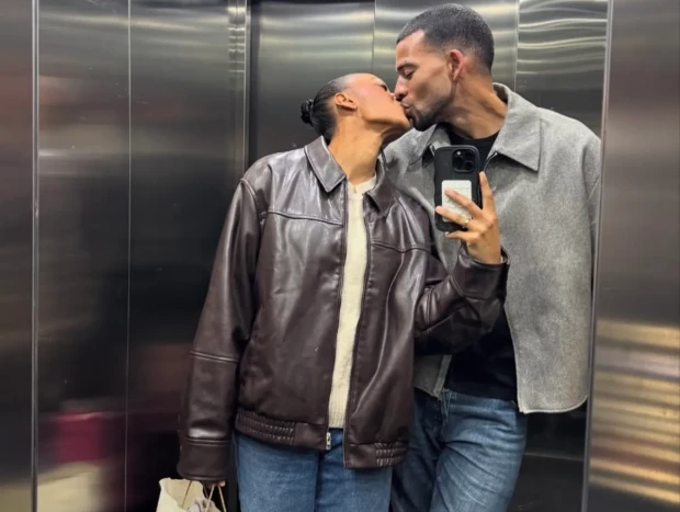 Ana Peleteiro con su pareja, Benjamin Compaoré