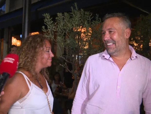 Kike Calleja y Raquel Abad juntos en una imagen de EP.