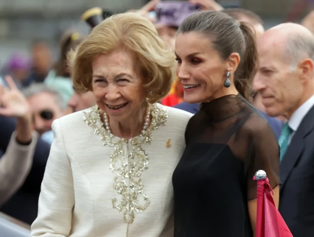 La reina Letizia y la reina emérita Sofía en los Premios Princesa de Asturias 2025