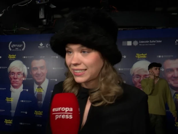 Almudena Lapique. EP