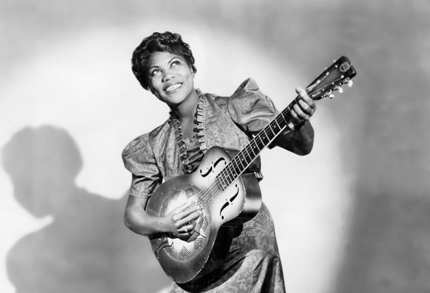 Tharpe interpretó con su guitarra los primeros temas de este género.