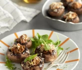 Champiñones al horno rellenos de carne
