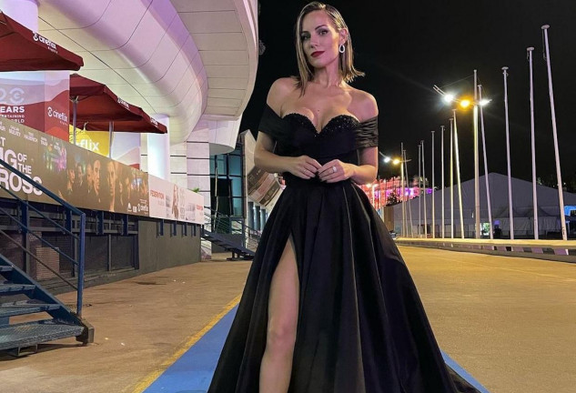 Edurne, sorprendente con un vestido espectacular en Cannes.