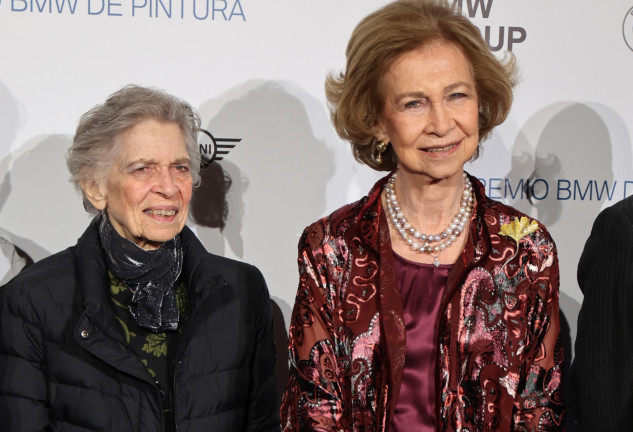 EuropaPress_4828689_reina_sofia_princesa_irene_grecia_37_edicion_premios_bmw_pintura_celebrados