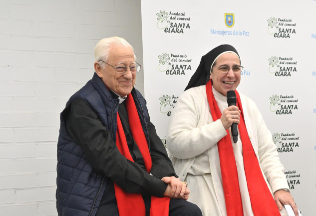 El padre Ángel y sor Lucía Caram, en la presentación del proyecto de ayuda a Ucrania