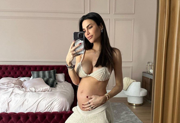 Carla Barber, embarazada de 31 semanas, en una imagen de redes.