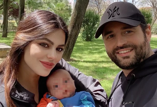 Marisa Jara junto a su pareja, Miguel Almansa, y su hijo en común (Instagram)
