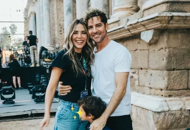David Bisbal junto a Rosanna Zanetti y su hijo Matteo (Instagram)